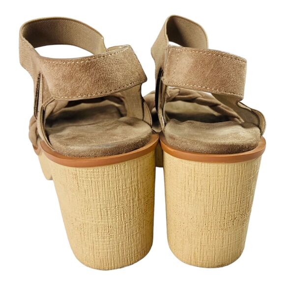 Pierre Dumas Wedge Sandals Womens Size 9 Taupe Faux Suede Slip On Ankle Straps - Picture 6 of 9